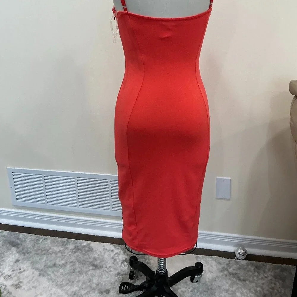 Dress - Picture 4 of 6